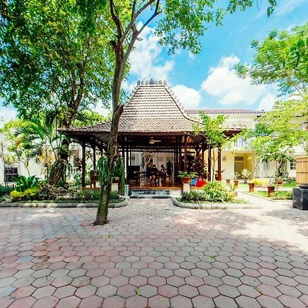 Tirtodipuran Hotel By Natts Hospitality Indonesia Yogyakarta Esterno foto