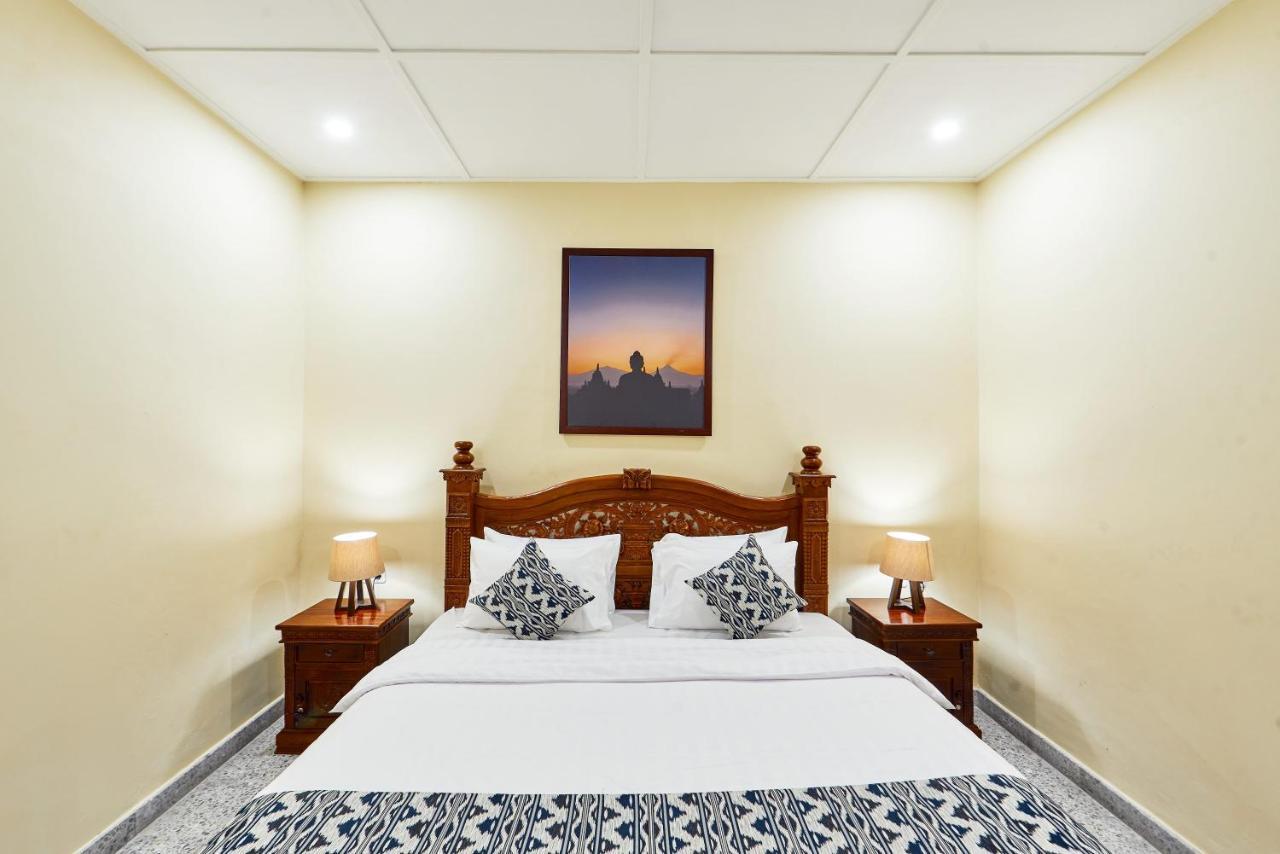 Tirtodipuran Hotel By Natts Hospitality Indonesia Yogyakarta Esterno foto