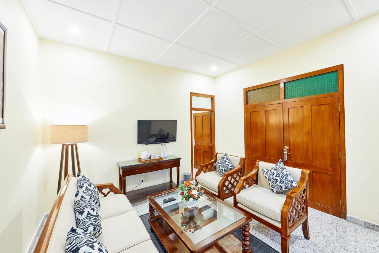 Tirtodipuran Hotel By Natts Hospitality Indonesia Yogyakarta Esterno foto