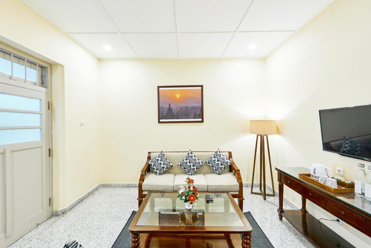 Tirtodipuran Hotel By Natts Hospitality Indonesia Yogyakarta Esterno foto